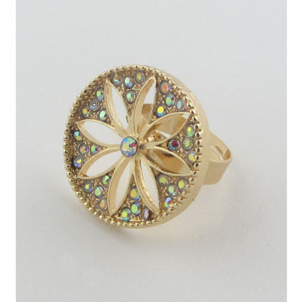 Adjustable cut out flower ring