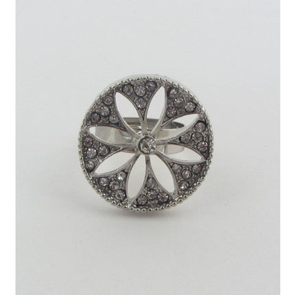 Adjustable cut out flower ring