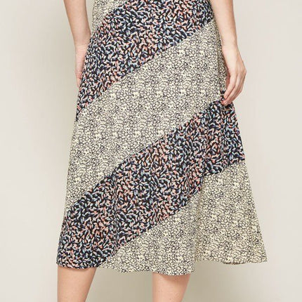 A Floral-print Woven Midi Skirt