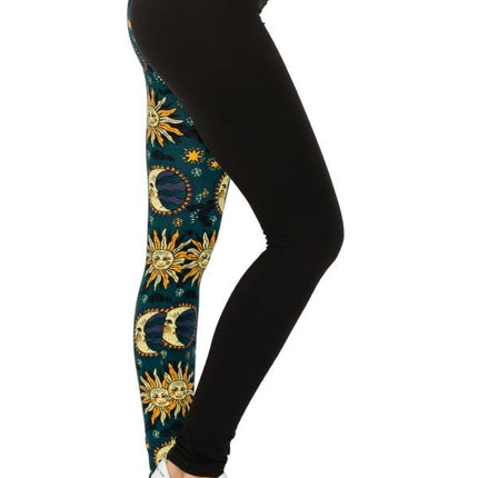 Spliced 5-inch Long Yoga Style Banded Lined Knit Legging With High Waist