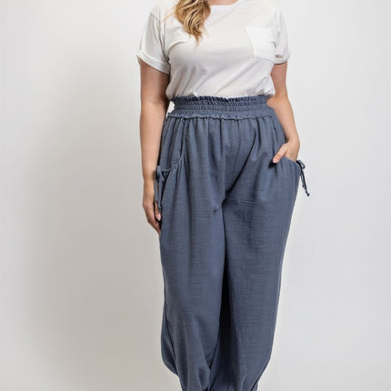 Voluminous Relaxed Fit Pant With Side Pocket