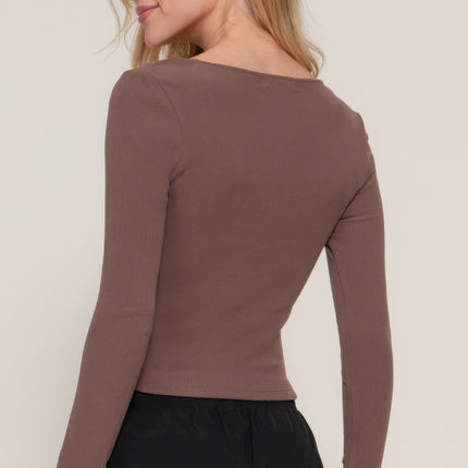 Long slv sweetheart neck seam detail knit top