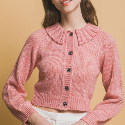 Short collard sweater