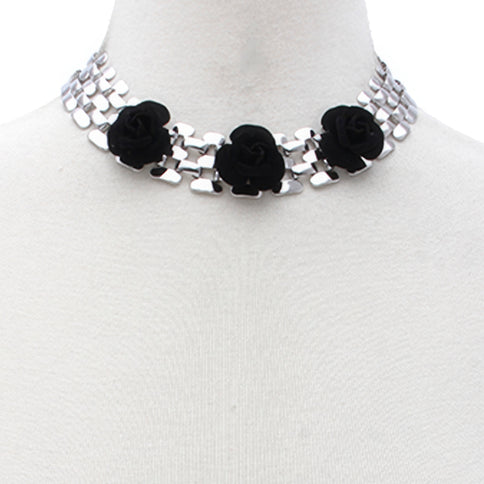 Sodajo Flower Metal Necklace